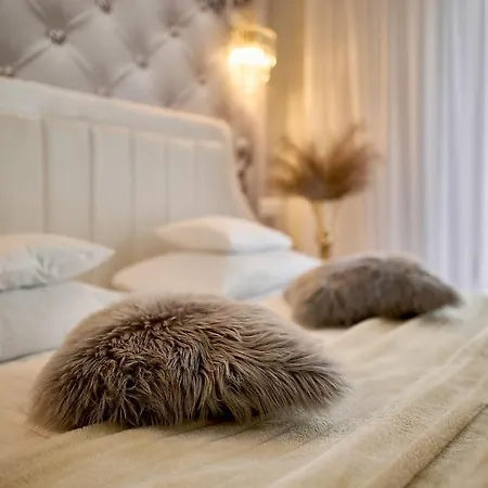 La Rose Frühstückspension 4*