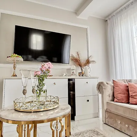 La Rose Bed & Breakfast Mikolajki (Mragowo)